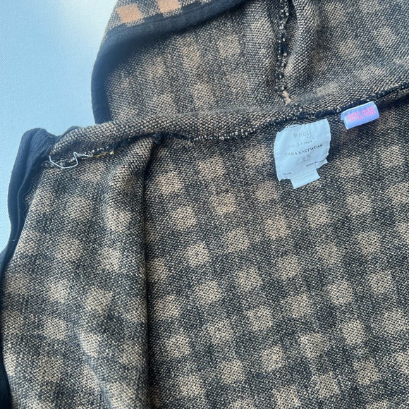 Zara Baby Knitwear Plaid Checkered Poncho - Picture 8 of 10